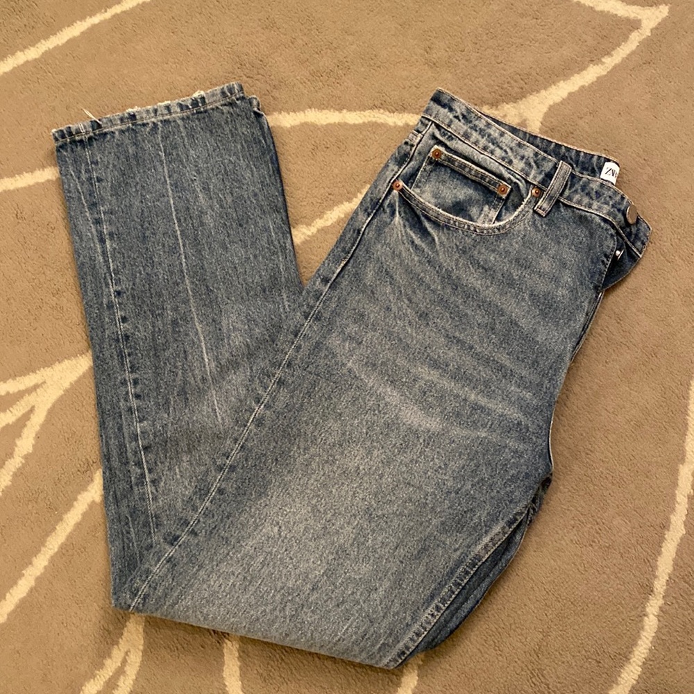 NWOT Zara Jeans sz 42